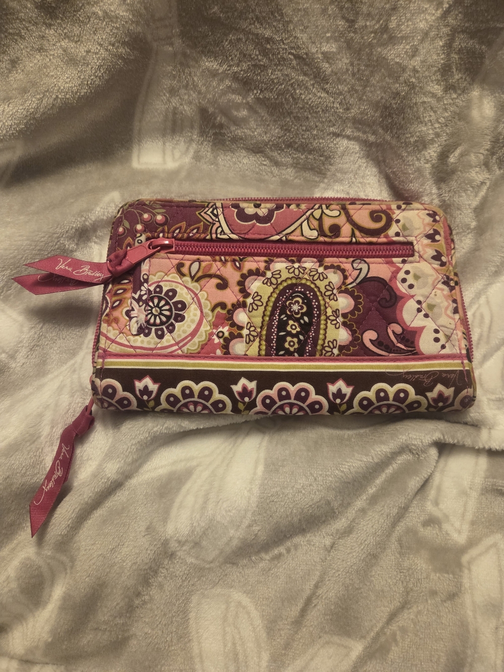 Vera Bradley Very Berry Paisley Quilted Wallet - Picture 3 of 12